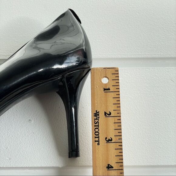 Michael Kors Women's Black Flex Patent Leather Pumps Size 11 NWOT - Picture 12 of 12